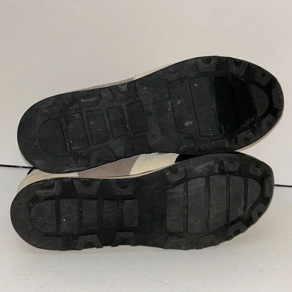 Via Spiga Suede Leather Two Tone Sneakers Casual Comfort Shoes Womens Size 8.5M - Picture 8 of 13